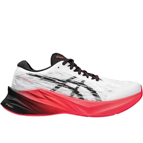 ASICS Women's Novablast 3 - Running Shoes - White/Black 11
