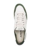 Autry Low Medalist Sneakers
