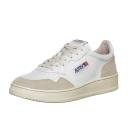Autry Medalist Low Leather Sneakers White