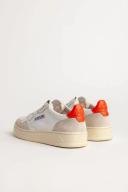 Autry - Medalist Low Sneakers in Leather and Suede, Women , Orange