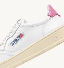 Autry Medalist Low Sneakers in Leather White