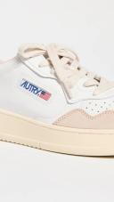 Autry Medalist Low Sneakers | White | Size 42 | Shopbop