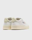 Autry Medalist Low - White and ASP - AULMLL54-WHA Leather Colour: Whit