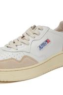 Autry - Medalist ls33 sneaker in White suede leather 46