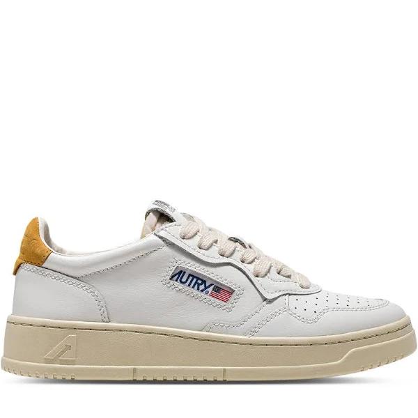 Autry Medalist White/Gold 40 | AfterPay Available