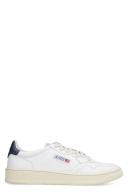 Autry Men's 01 Low Leather Sneakers in White/Navy, Size UK 10 | END. Clothing