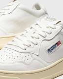 Autry - White Leather Low-Top Skeakers