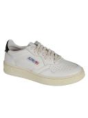 Autry | Women 35mm Medalist Low Sneakers White 35