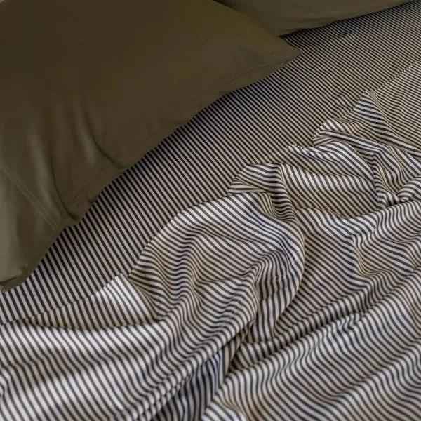 Bamboo Haus Juliet Love 100% Bamboo Flat Sheet - Spring Bud Stripe