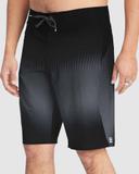 Billabong - Fluid Pro Boardshorts - Size 36