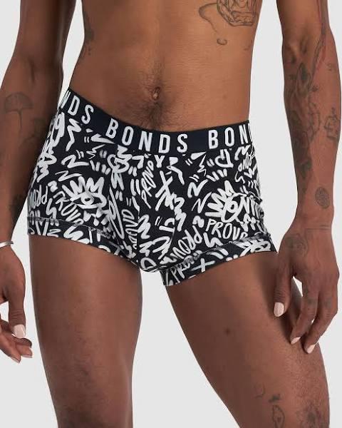 Bonds Pride Icons Trunk Worldwide Pride in Black XL