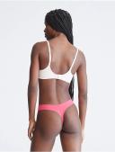Calvin Klein Invisibles Thong in Pink S