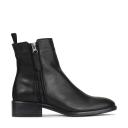 Celi Black / 42