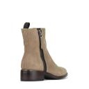 Celi Black / 42