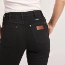 Classics Mid Waist Bootcut Jean