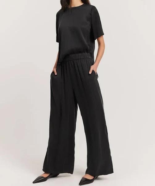 Country Road Women's Pull-On Cupro Pants Black in Size 4