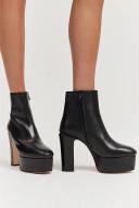 Country Road Women's Tamsyn Boot Black in Size 37 | 100% Leather