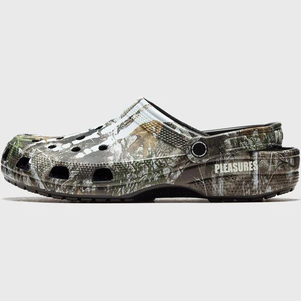 Crocs Classic Clog Pleasures Skeleton Realtree Edge Camo