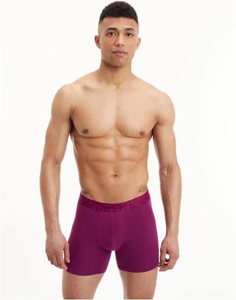David Jones Calvin Klein Trunk in Berry Maroon, Size Small