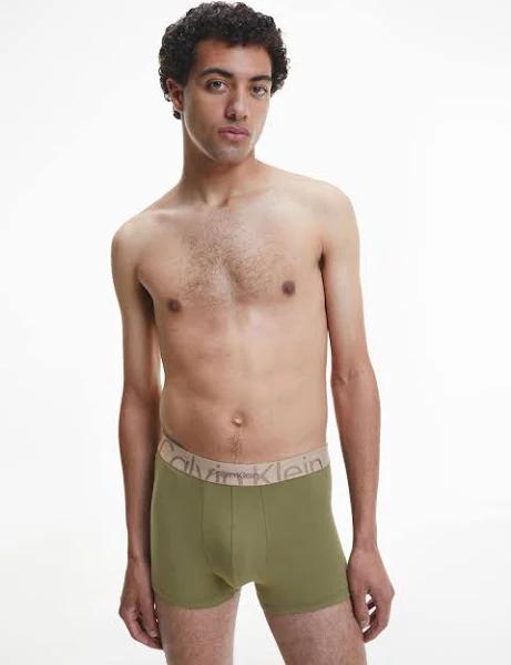 David Jones Calvin Klein Trunk in Napa, Size XL