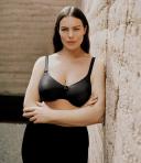 David Jones Chantelle C Magnifique Moulded Bra in Soft Pink, Size 18 F