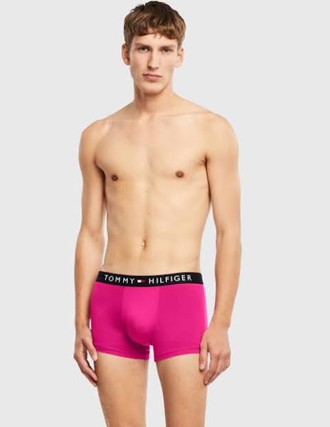 David Jones Tommy Hilfiger Trunk in Eccentric Magenta, Size Medium