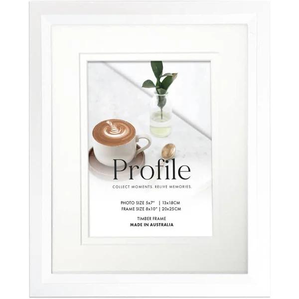 Deluxe Soho White 8x8 Photo Frame With 6x6 Opening | Kaieda