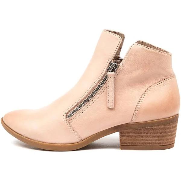 Diana Ferrari Zalen Blush Leather Blush Womens Shoes Casual Ankle Boots