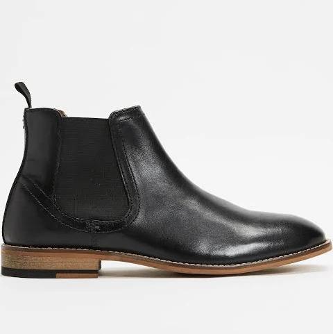 Double Oak Mills - Men's Black Chelsea Boots - Carson Leather Gusset Boots - Size 6 at The Iconic