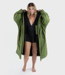 Dryrobe Advance Long Sleeve Changing Robe - Dark Green/Black