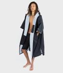 Dryrobe Advance Short Sleeve Changing Robe - Black/Grey