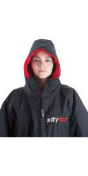 Dryrobe Advance Short Sleeve Changing Robe - Black Red