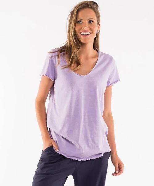 Elm Lifestyle Women's Fundamental Vee Tee - Ice Lilac Size 16