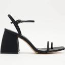 Esther, Black Satin / 35