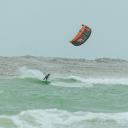 F-One Bandit S4 2023 Kite Wave 9m: Flame / Mint