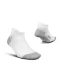 Feetures! Plantar Fasciitis Compression Sock No-Show White / M