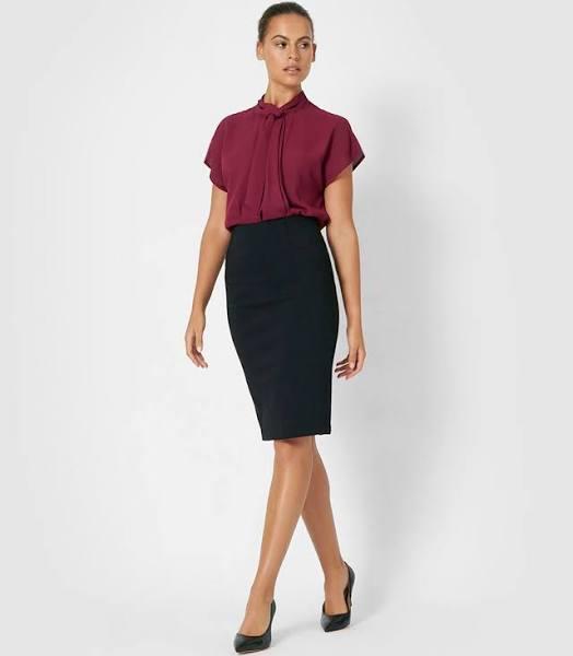 Forcast Women's Rose Pencil Skirt