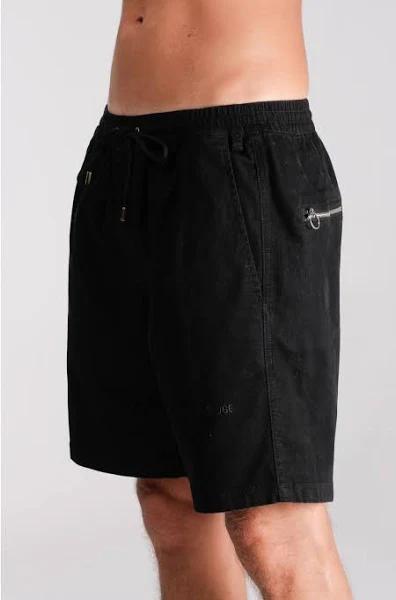 Former Prayer Walkshort 38 / Black / Summer 21