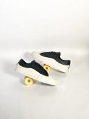 Globe AU Gillette - Black/Cream Black/Cream / 8
