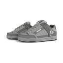 Globe Tilt Griffin White. Size 10