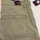 Gloria Vanderbilt Women's Capri Frosted Glass Amanda Capri Pants 10