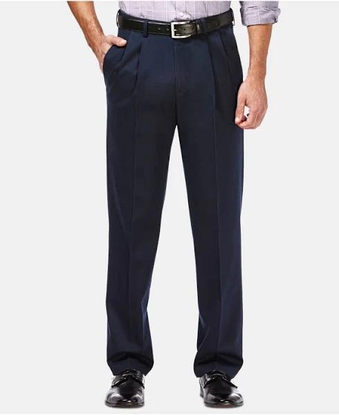 Haggar Men's Premium No Iron Classic Fit Expandable Waist Pleat Front Pant