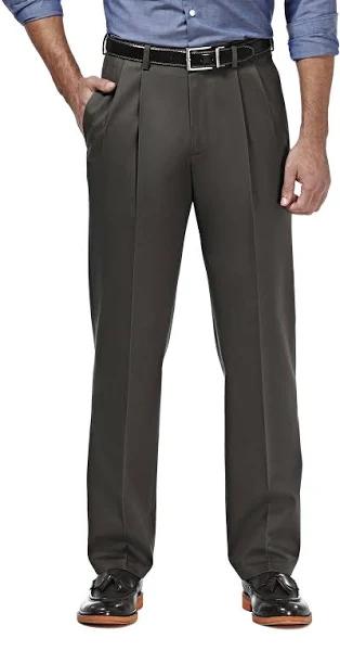 Haggar Men's Premium No Iron Classic Fit Expandable Waist Pleat Front Pant