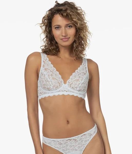 Hanro Bra - Women - Cool Blue - Moments Soft Cup - 071465