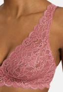 Hanro Bra - Women - Sweet Pepper Pink - Moments Soft Cup - 071465