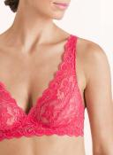 Hanro Bra - Women - Sweet Pepper Pink - Moments Soft Cup - 071465