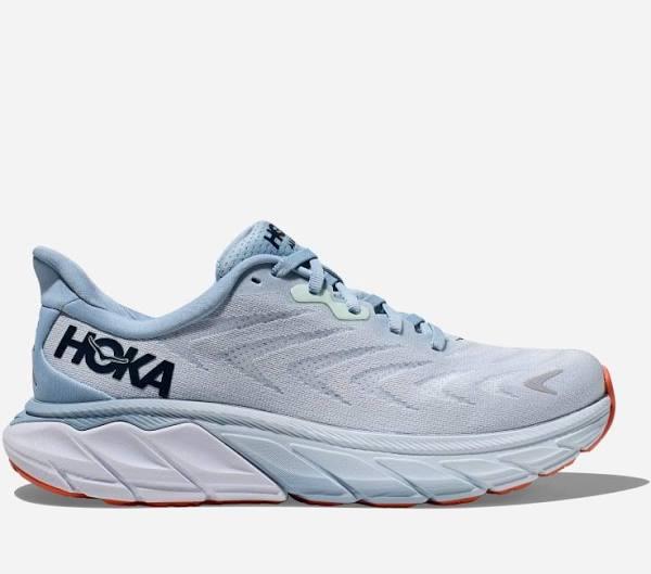 HOKA Arahi 6 Running Shoes in Plein Air Blue Fog W