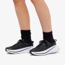 Hoka One One Women's Bondi x Running Shoes (Black/White) 9