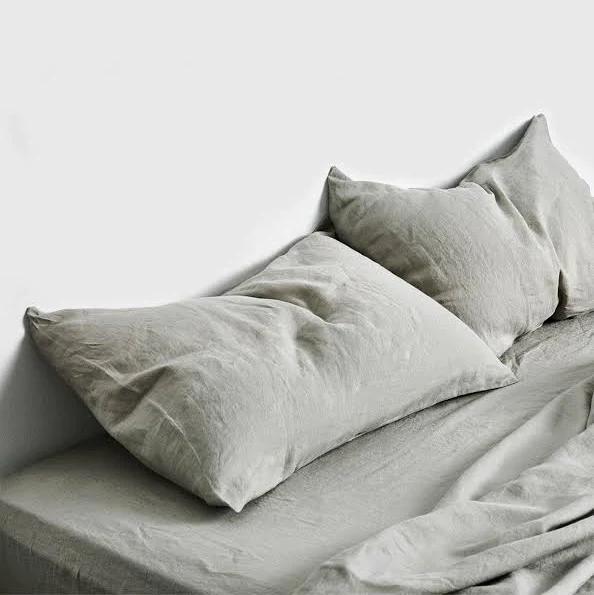 in Bed 100% Linen Fitted Sheet in Stone Double | RIISE