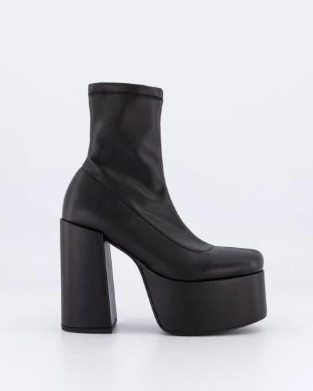 Itno Jean Boot Ankle Black Size 7 - Platypus | AfterPay Available